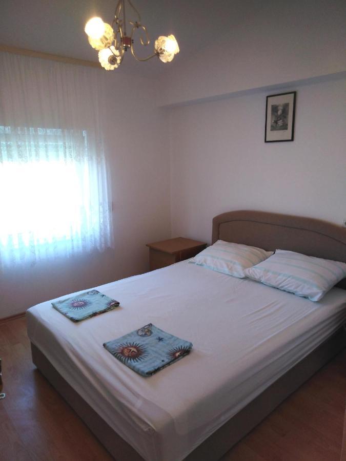 Apartman Ivica Vir Luaran gambar